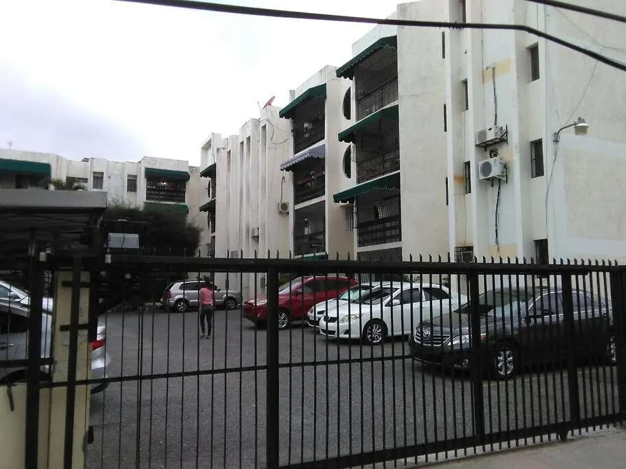 Apartamento Economico En Los Cacicazgos. Santo Domingo 0*,